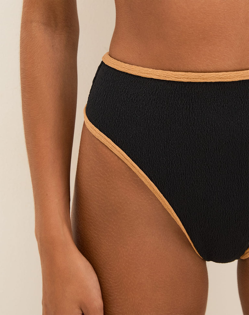 Firenze Lily Gigi Hot Pant Bottom - Black Brazilian / XS